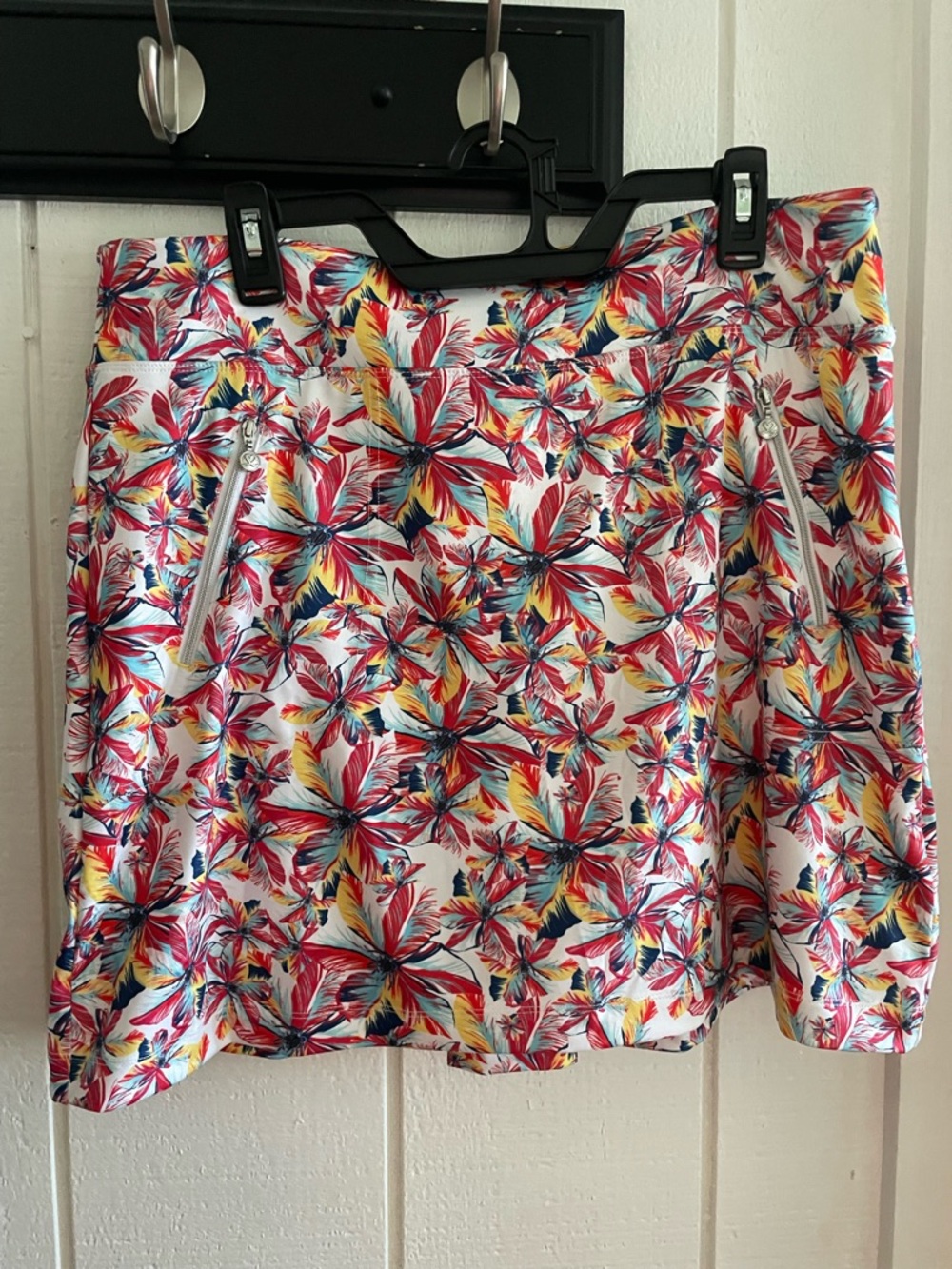 DAILY SPORTS GOLF SKORT FLORAL - L